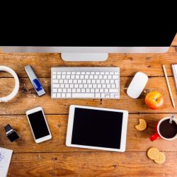 Online Shopping Gadgets: Good or Bad?